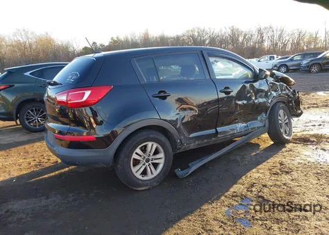 2011 Kia Sportage Lx z USA, uszkodzony, nr VIN KNDPBCA21B7142653